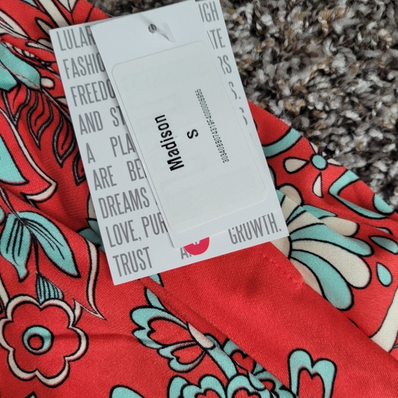 Lularoe Madison skirt NWT - Picture 3 of 3